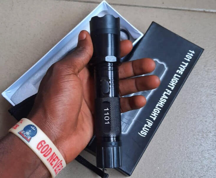 100,000 volts Rechargeable Torchlight Shock Taser - ₦30,000